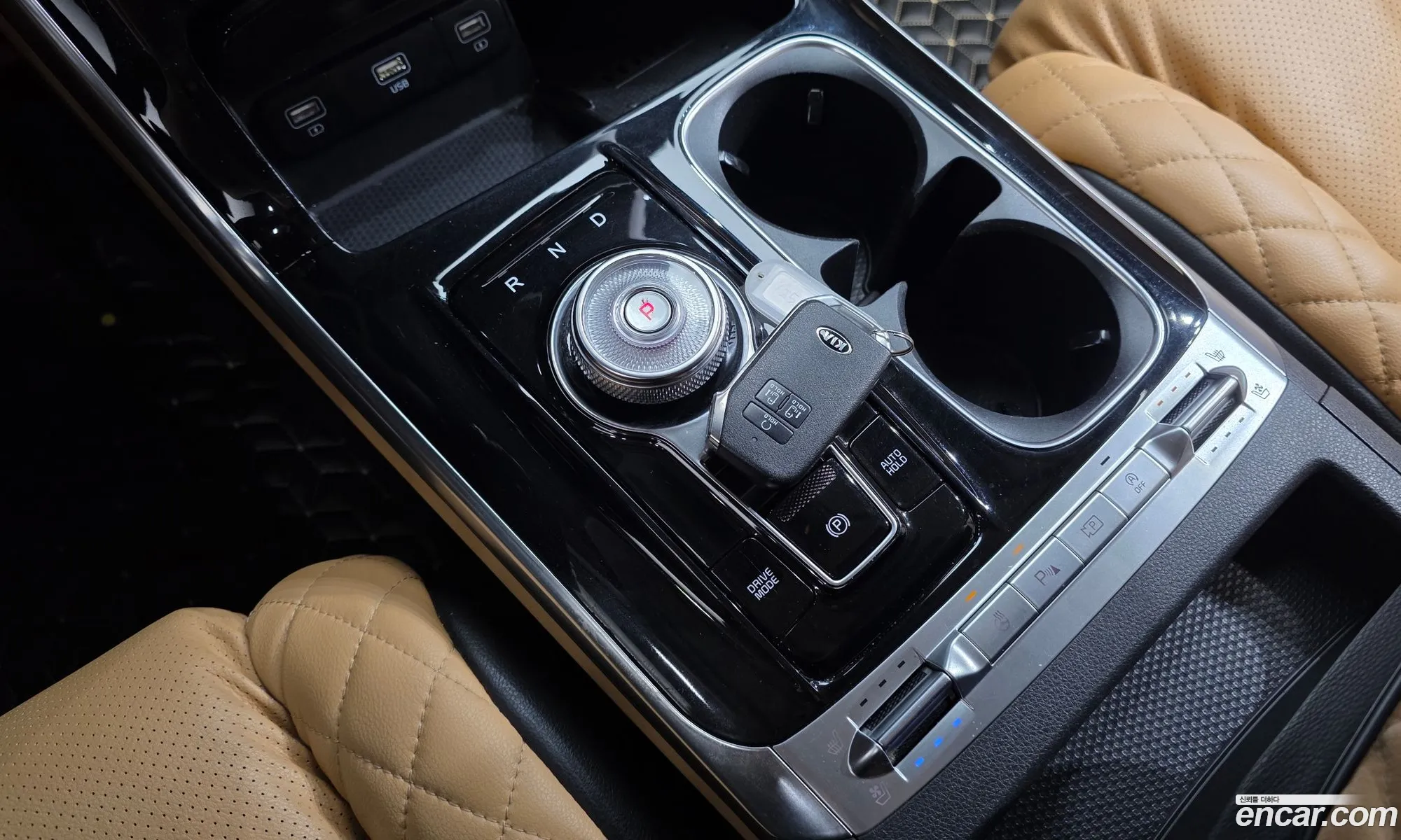 Kia Carnival 2021 — 5