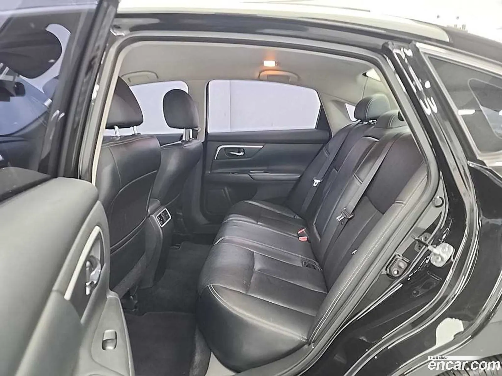 Nissan Altima 2016 — 8