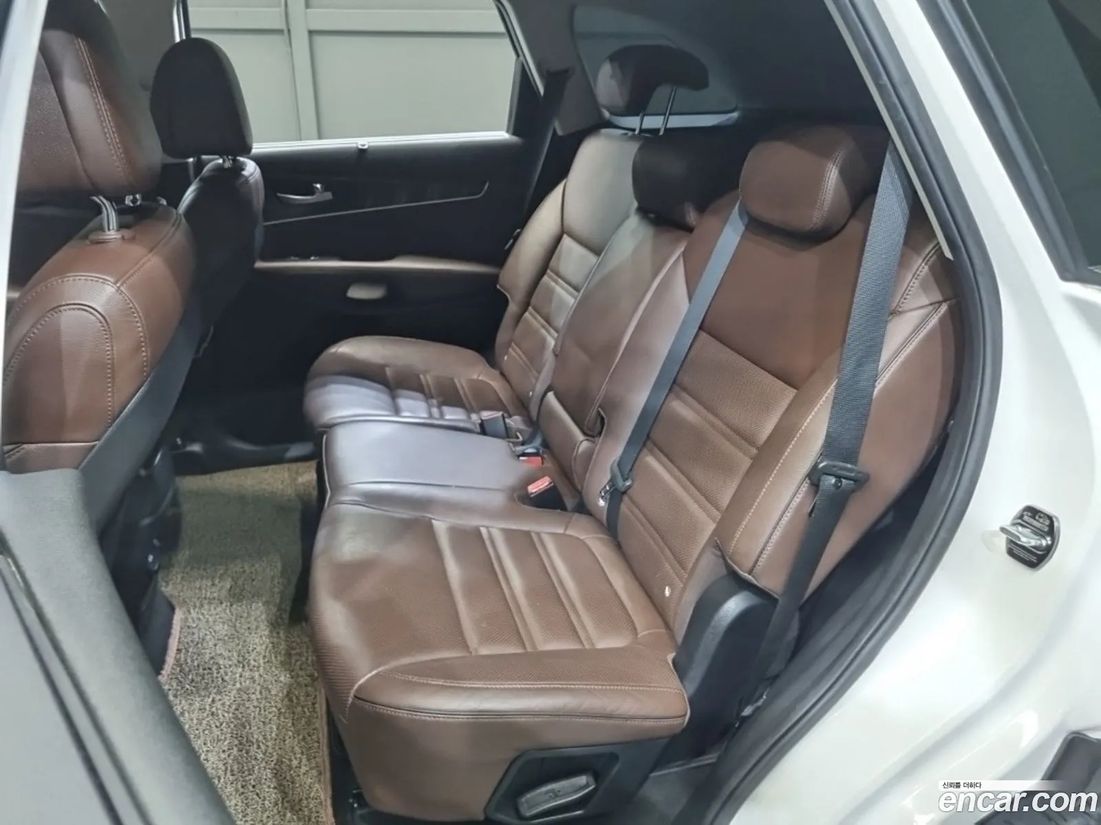 Kia Sorento 2016 — 11