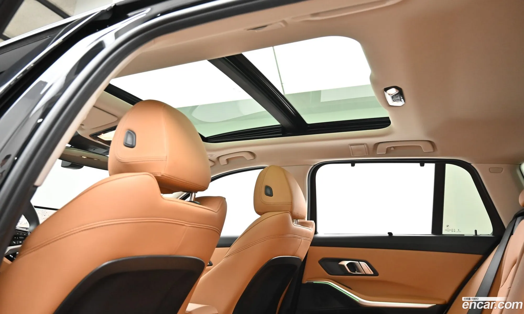 BMW 3 Series 2025 — 14