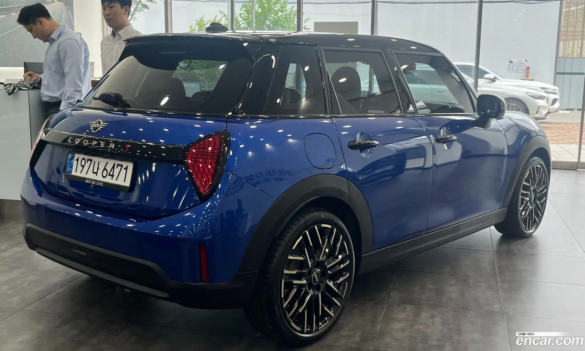 Mini Cooper S 2025 — 10