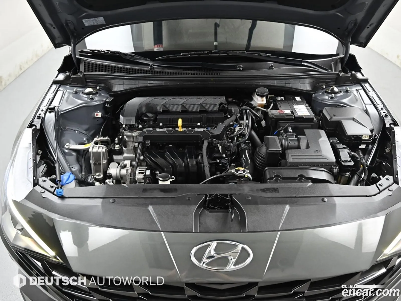 Hyundai Elantra 2022 — 11