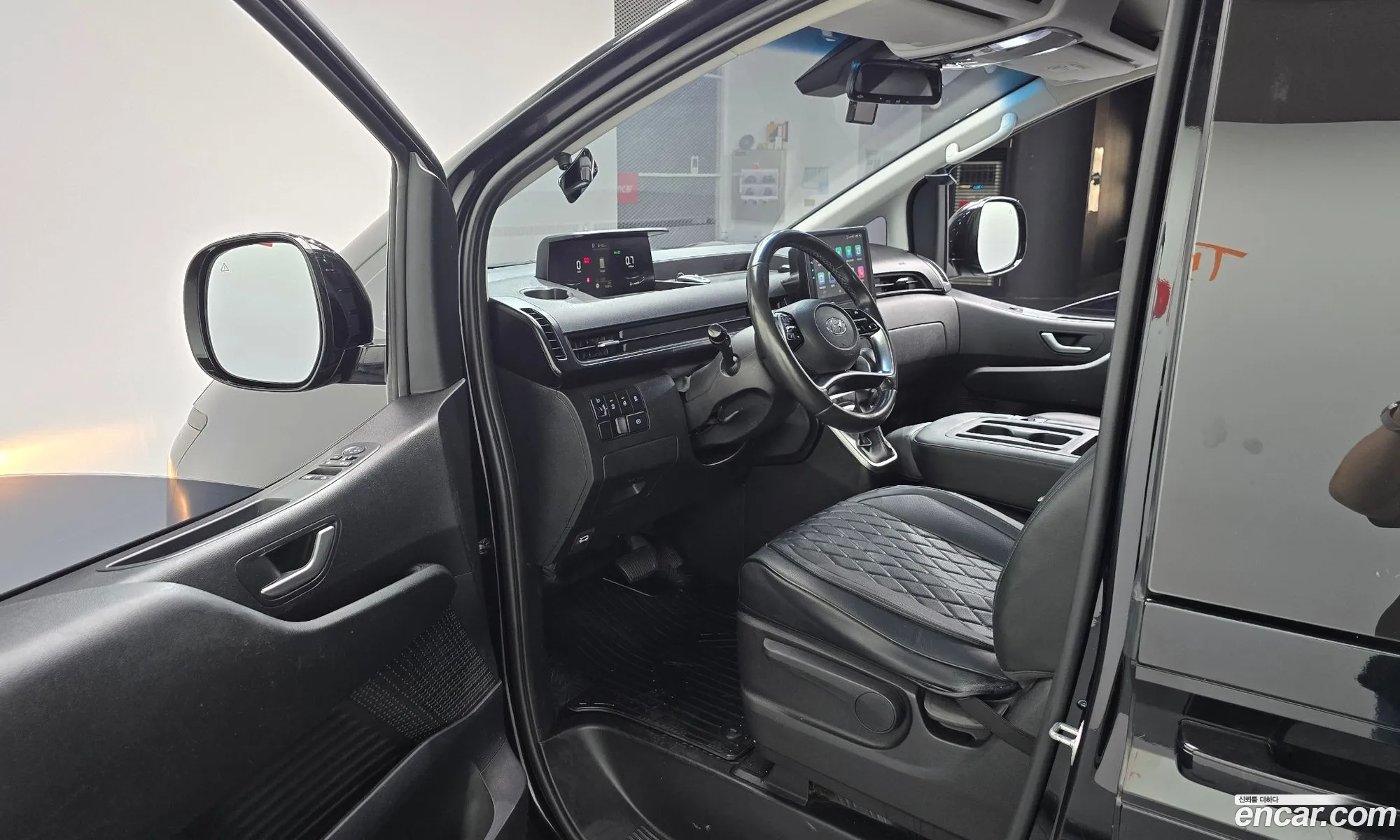Hyundai Staria 2021 — 10