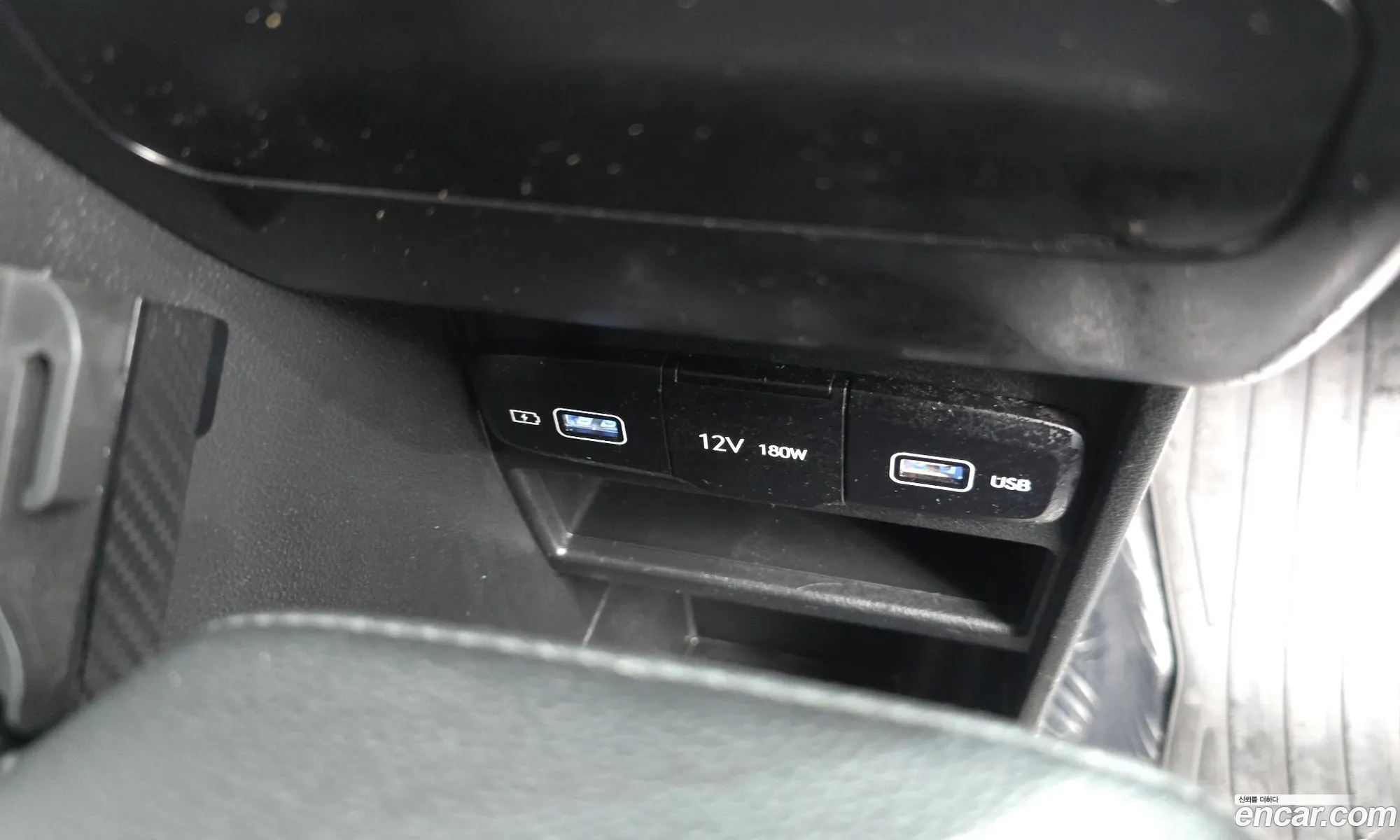 Hyundai Staria 2021 — 3