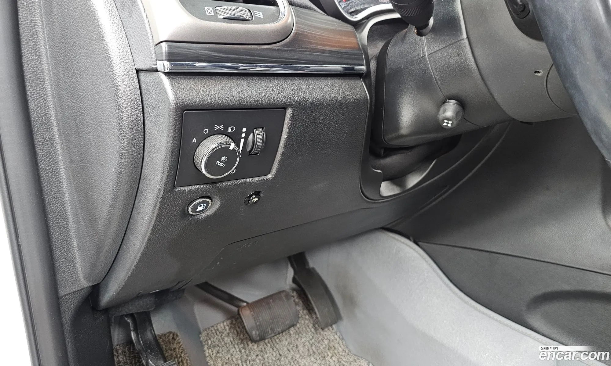 Jeep Grand Cherokee 2020 1C4RJFBG9LC109500 — 4