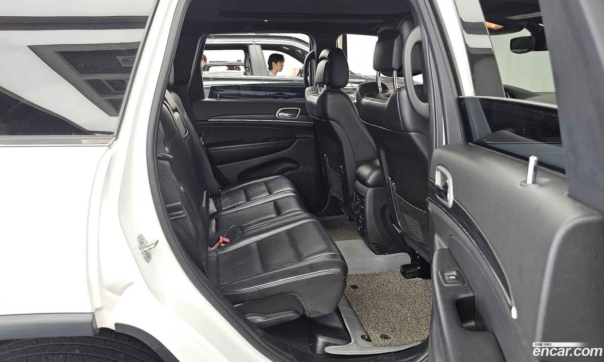 Jeep Grand Cherokee 2020 1C4RJFBG9LC109500 — 7