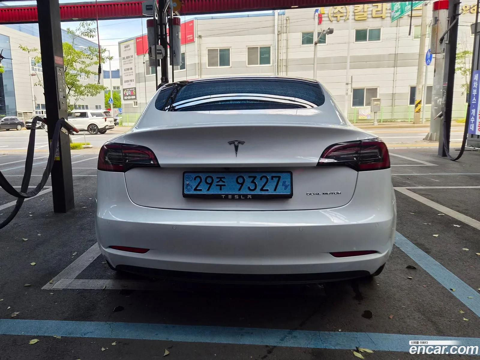 Tesla Model 3 2022 — 7