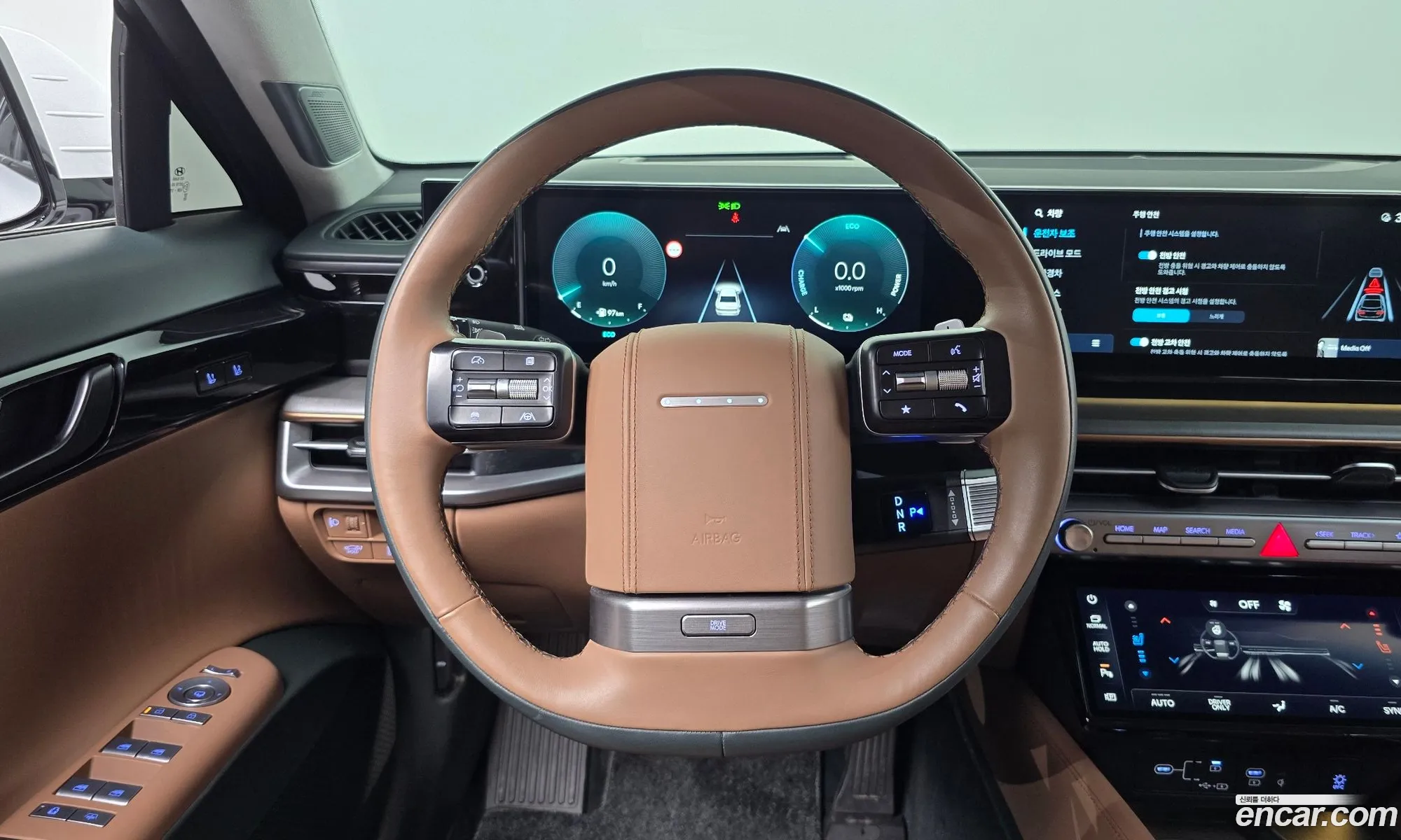 Hyundai Grandeur Hybrid 2023 — 4