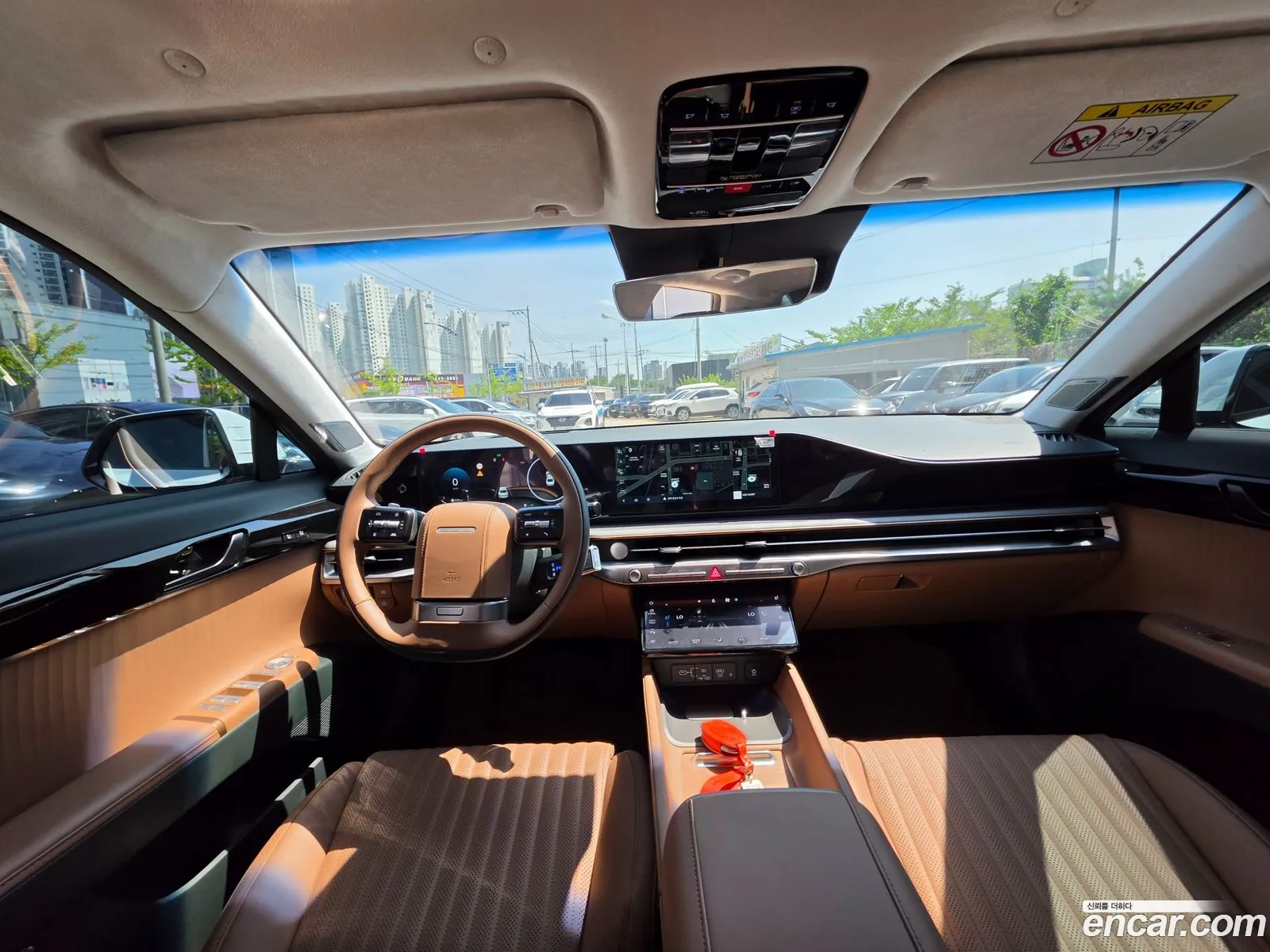 Hyundai Grandeur Hybrid 2025 — 4