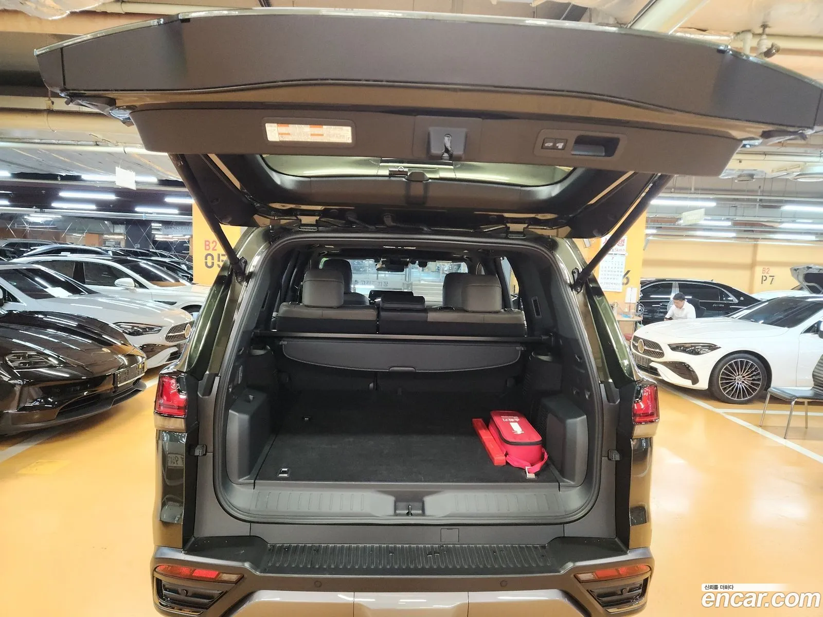 Lexus LX 2025 — 8