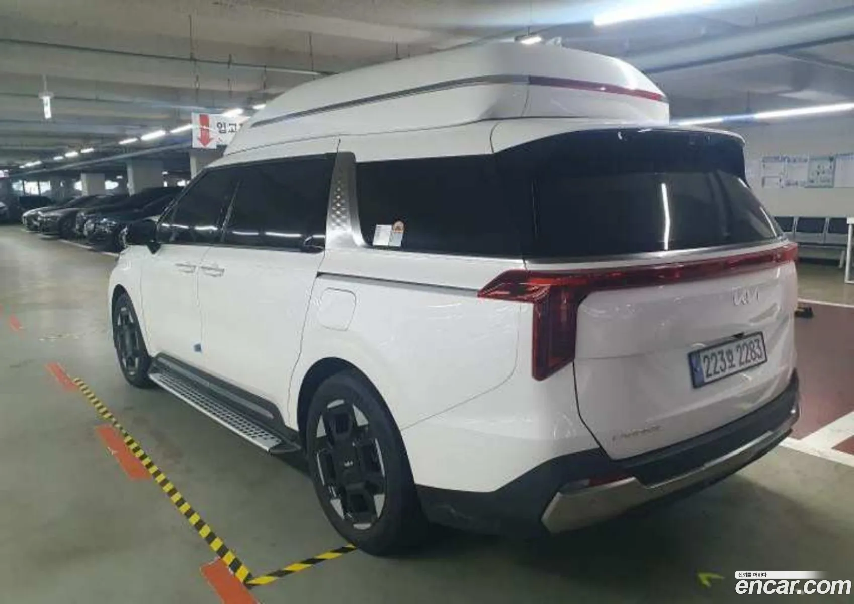 Kia Carnival 2025 — 9