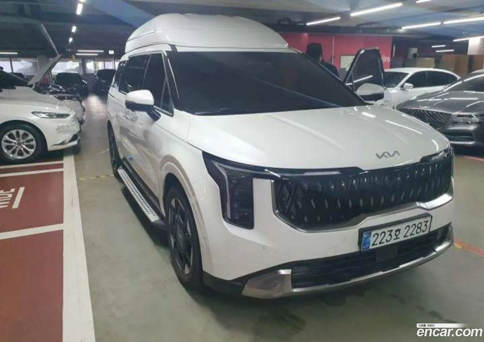 Kia Carnival 2025 — 4