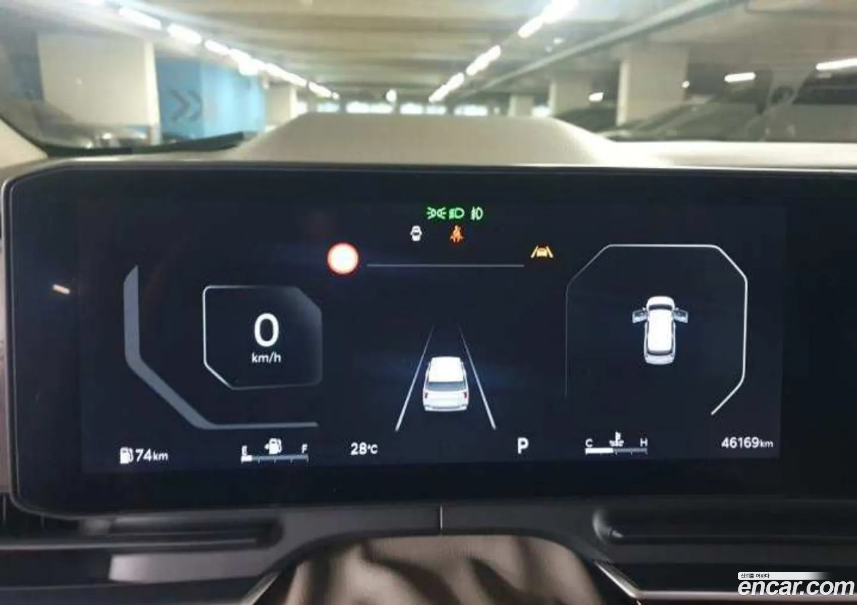 Kia Carnival 2025 — 12