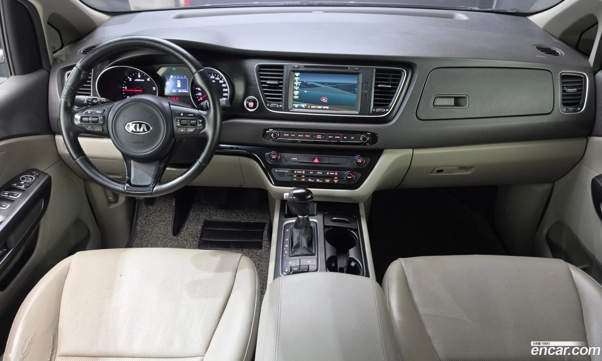 Kia Carnival 2014 — 14