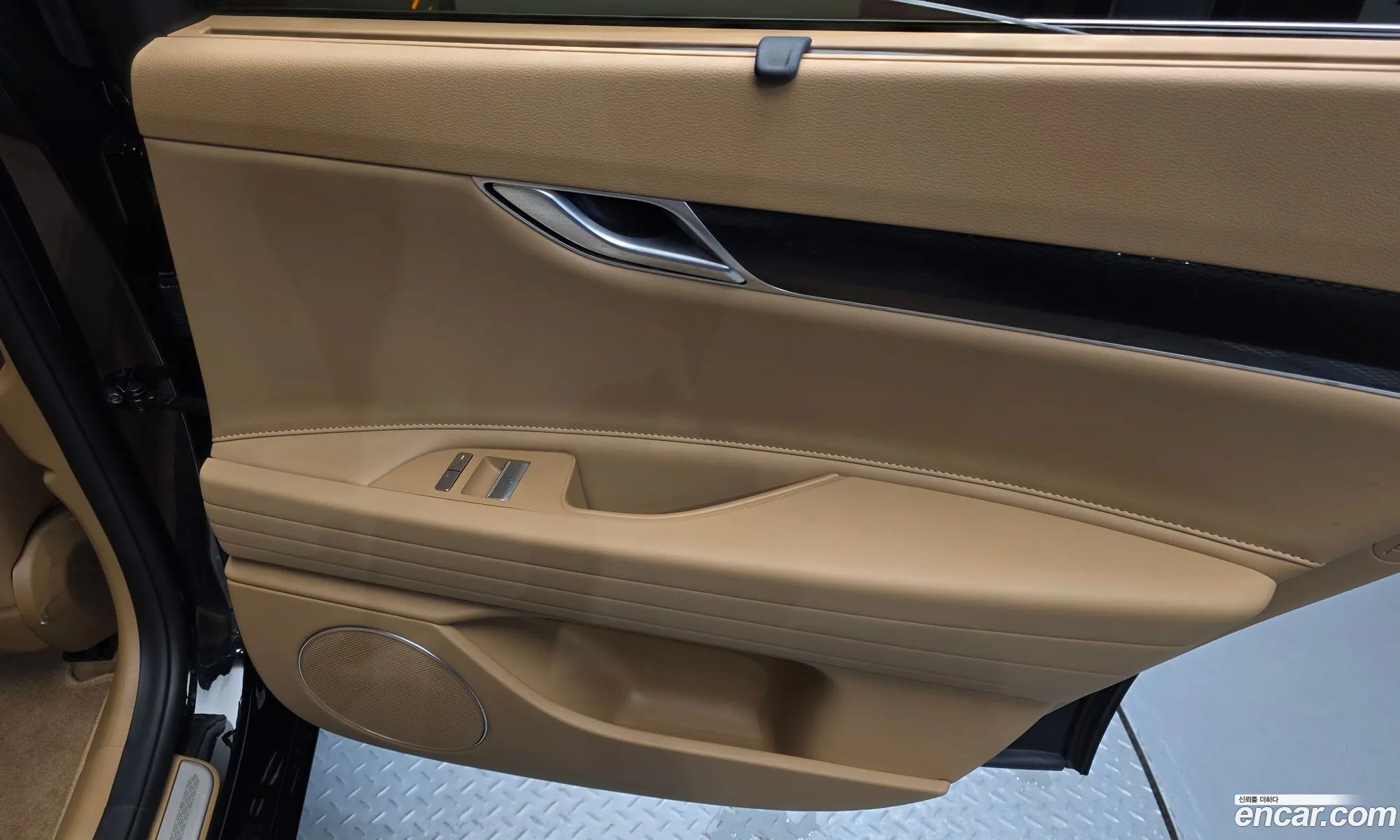 Genesis G80 2026 KMTGB41CDTU324623 — 25