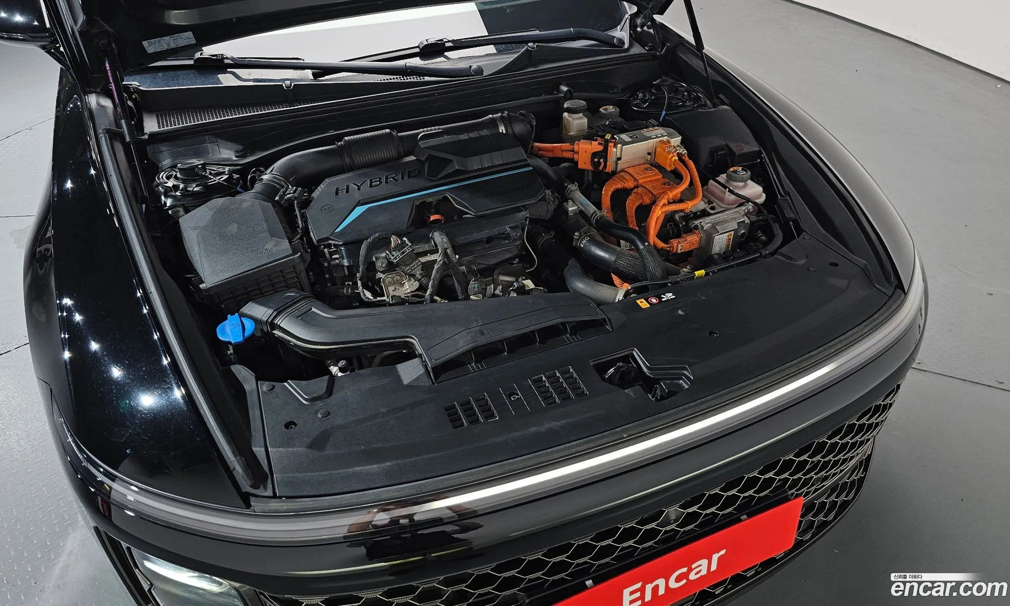 Hyundai Grandeur Hybrid