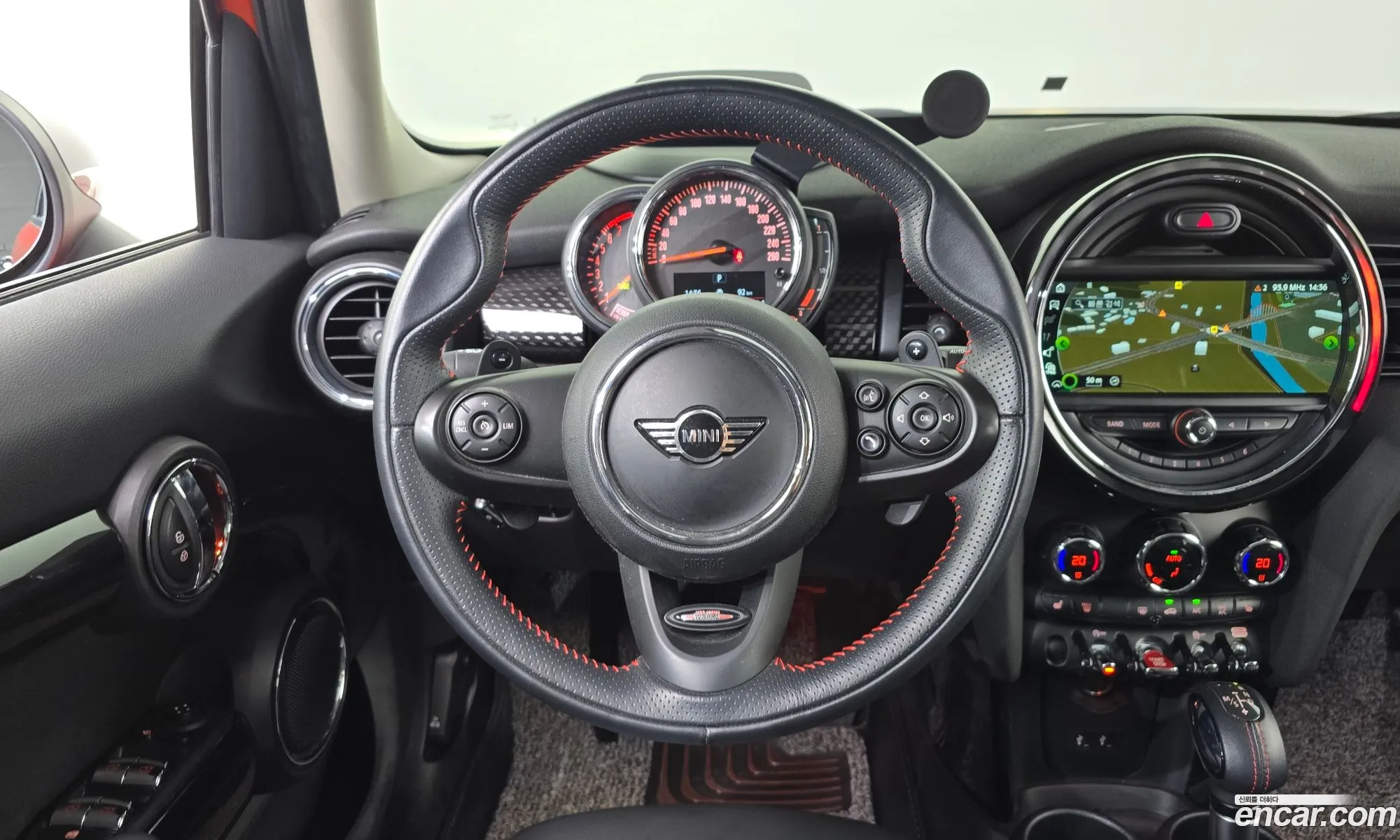 Mini Cooper S 2018 WMWXU3108K2D47098 — 28