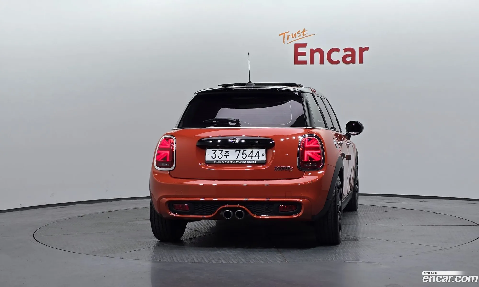 Mini Cooper S 2018 WMWXU3108K2D47098 — 26