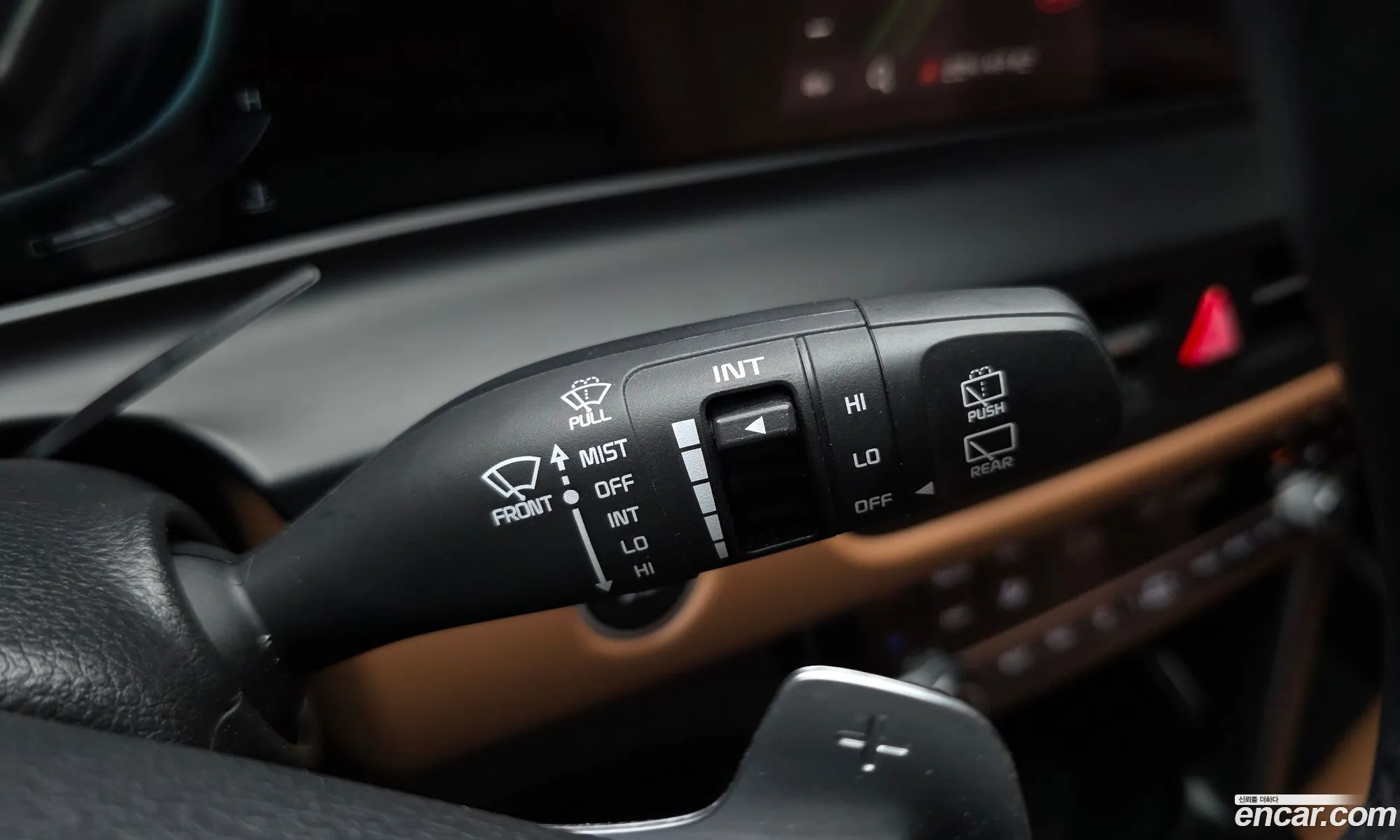 Kia Seltos 2023 KNAET817BRK560973 — 24