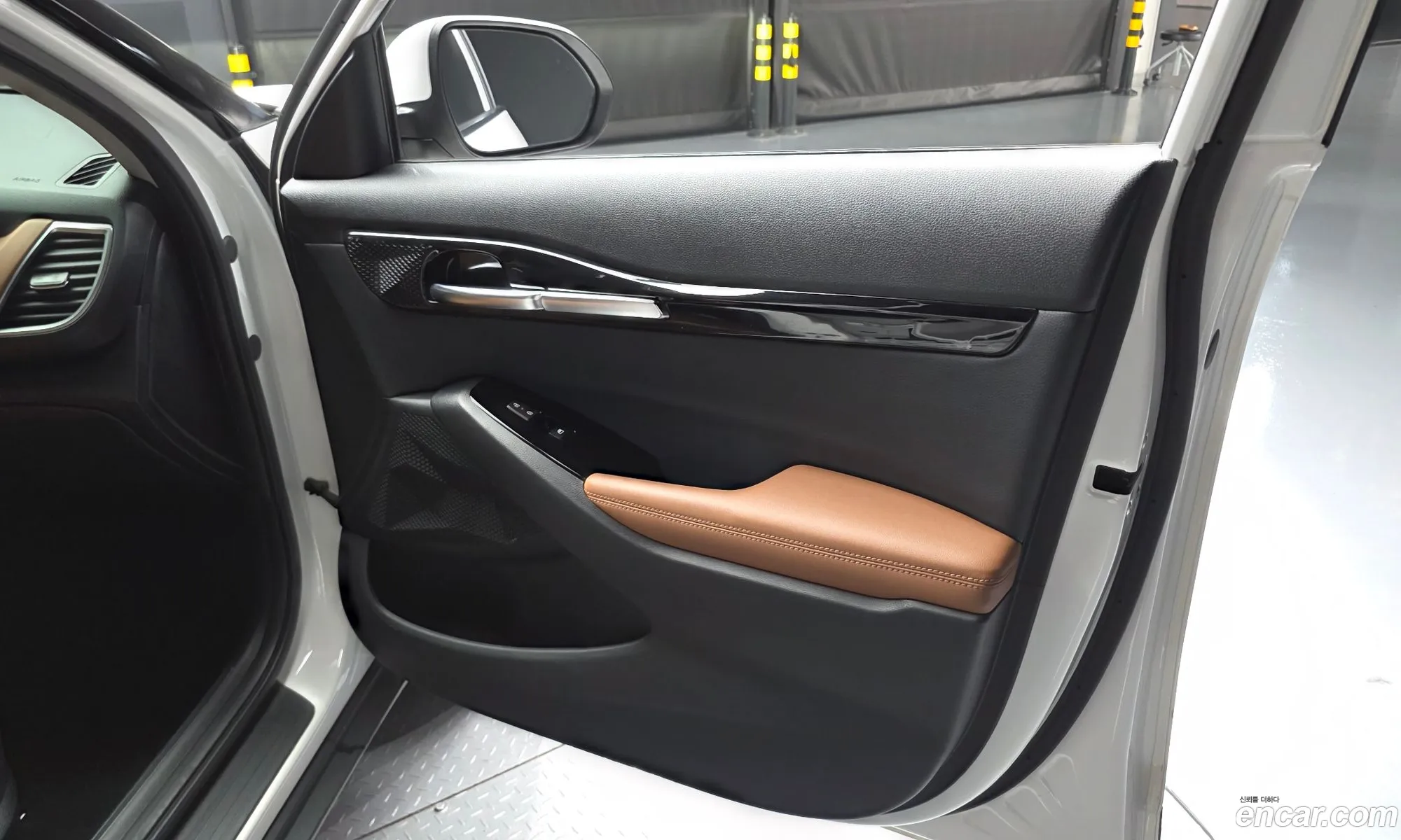 Kia Seltos 2023 KNAET817BRK560973 — 7