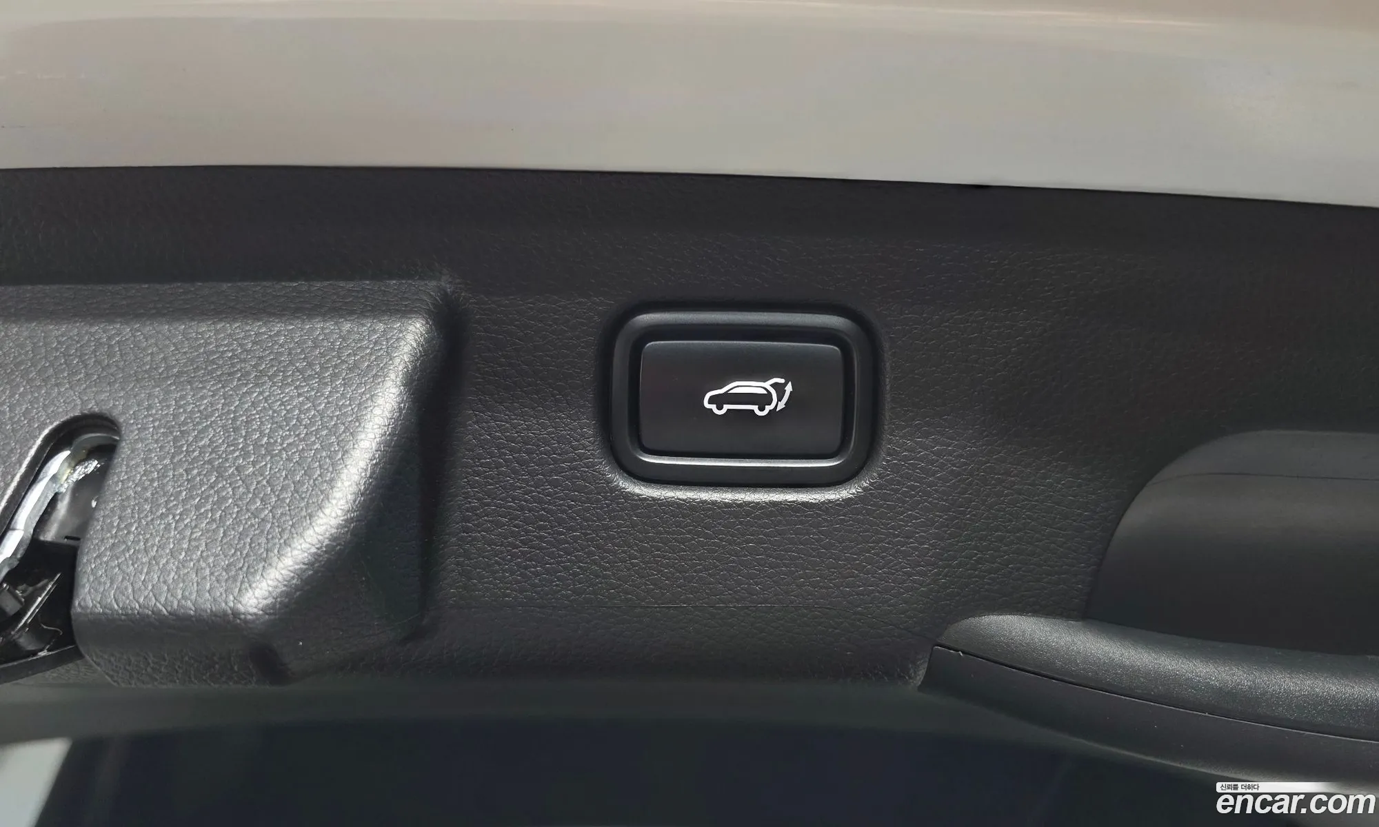 Kia Seltos 2023 KNAET817BRK560973 — 6