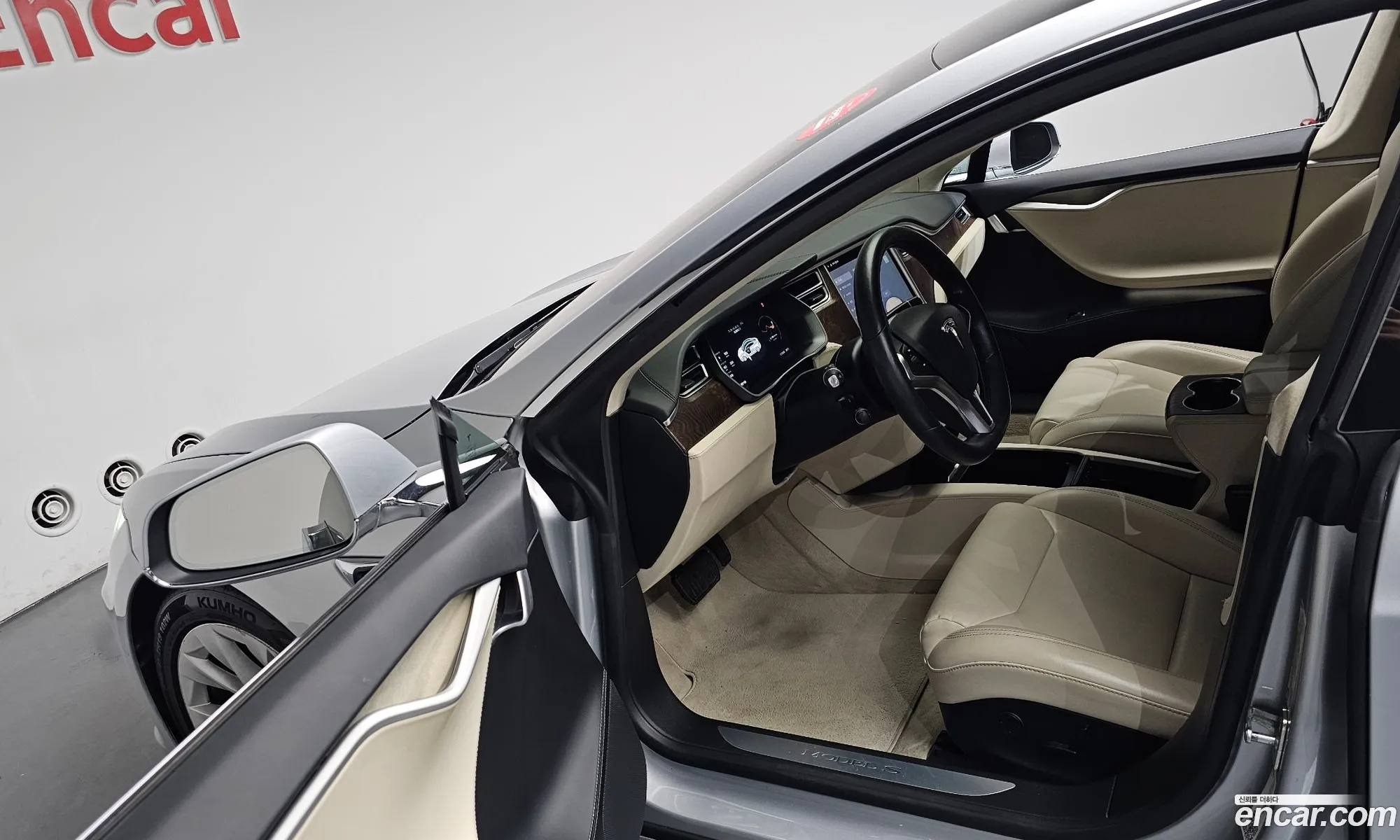 Tesla Model S 2017 5YJSA1E28HF214317 — 19