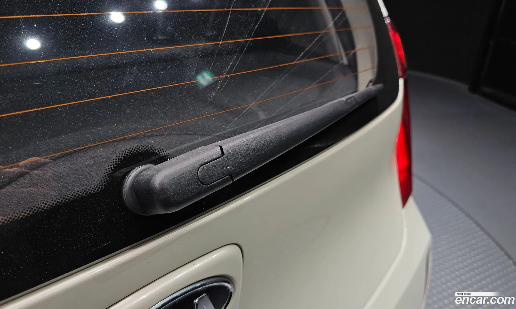 Kia Morning 2011 KNABX511BCT152272 — 24
