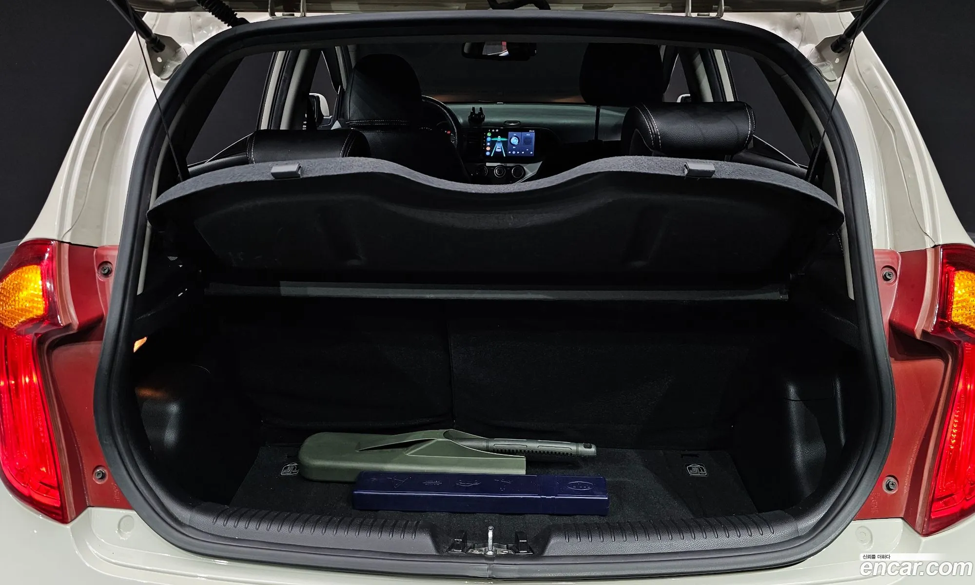 Kia Morning 2011 KNABX511BCT152272 — 7