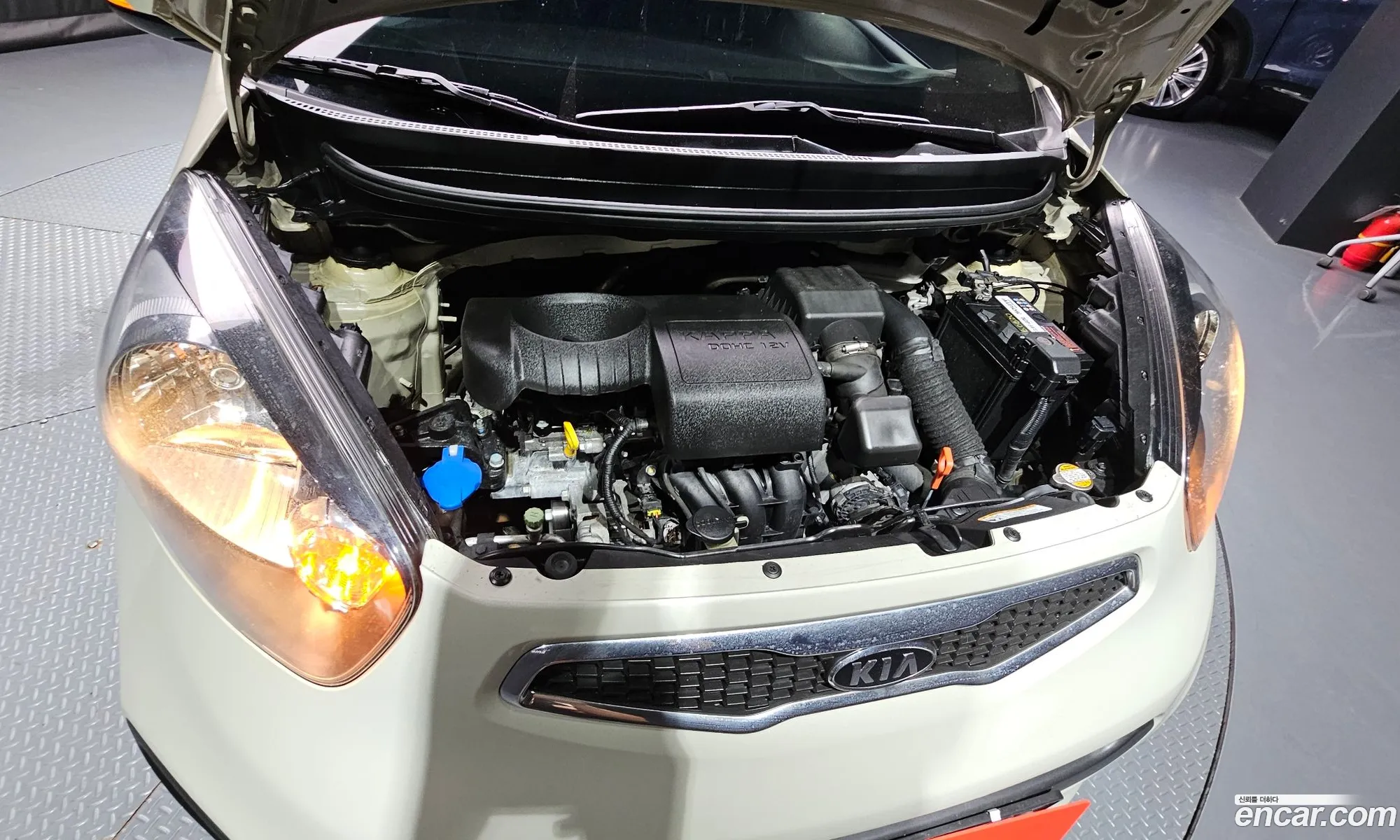 Kia Morning 2011 KNABX511BCT152272 — 2