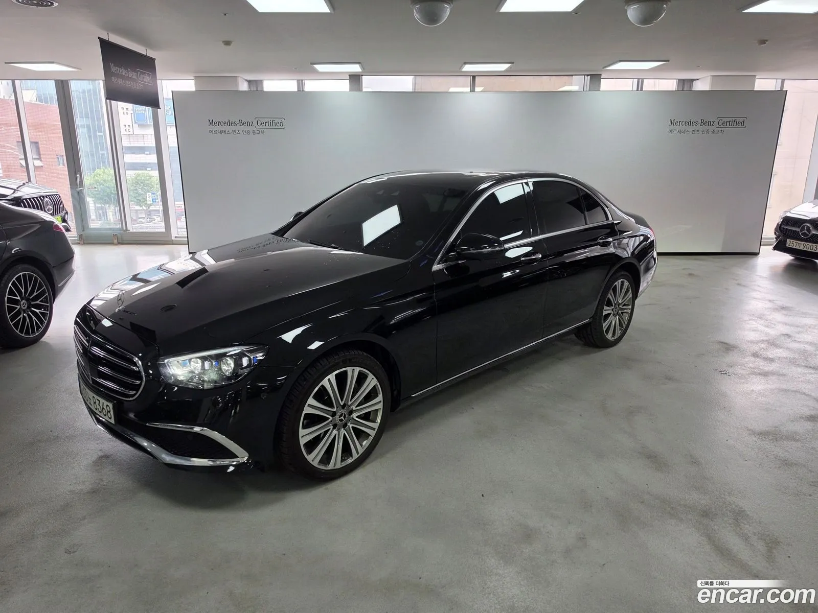 Mercedes-Benz E-Class W213 2023 — 18