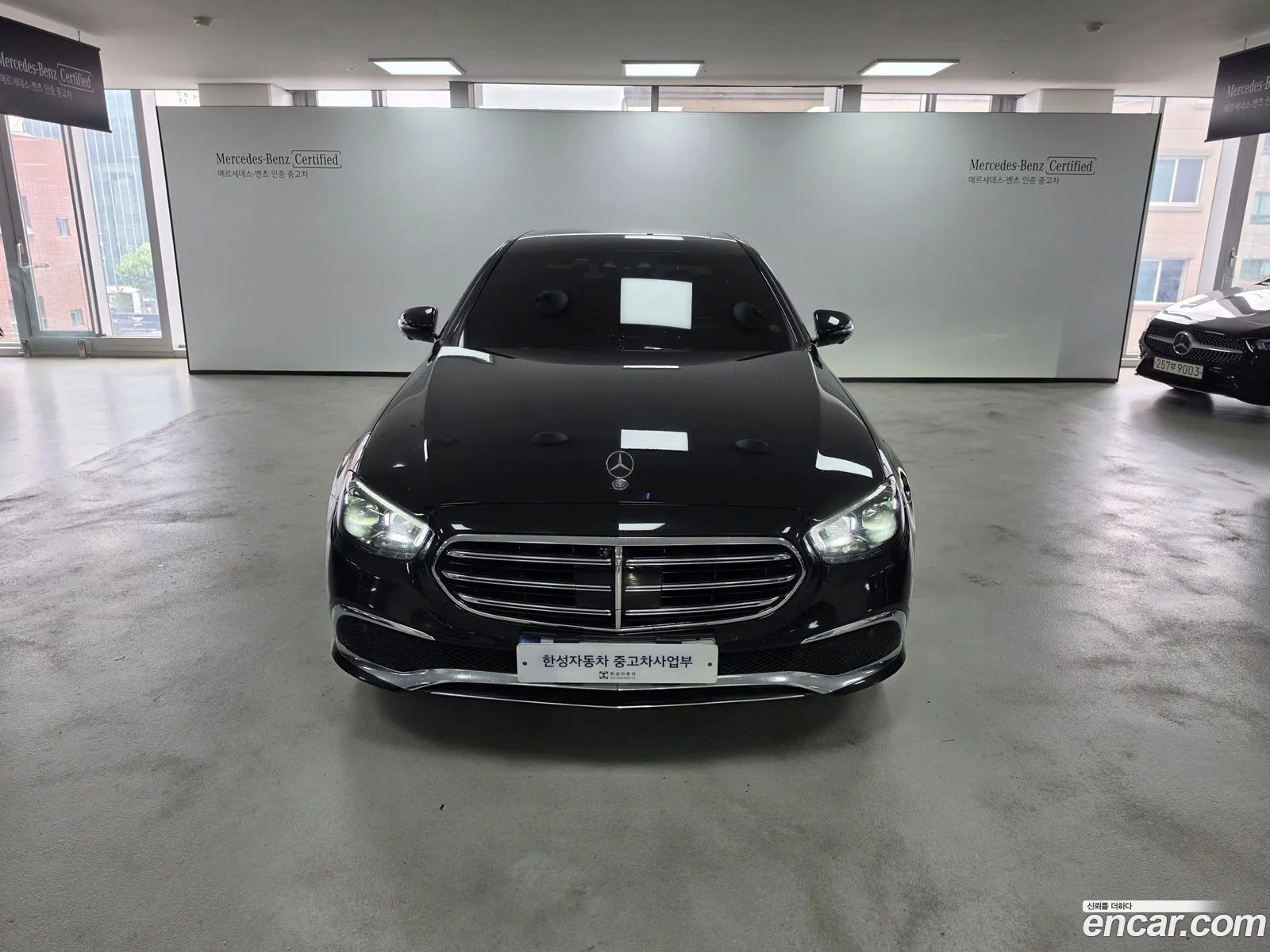 Mercedes-Benz E-Class W213 2023 — 11