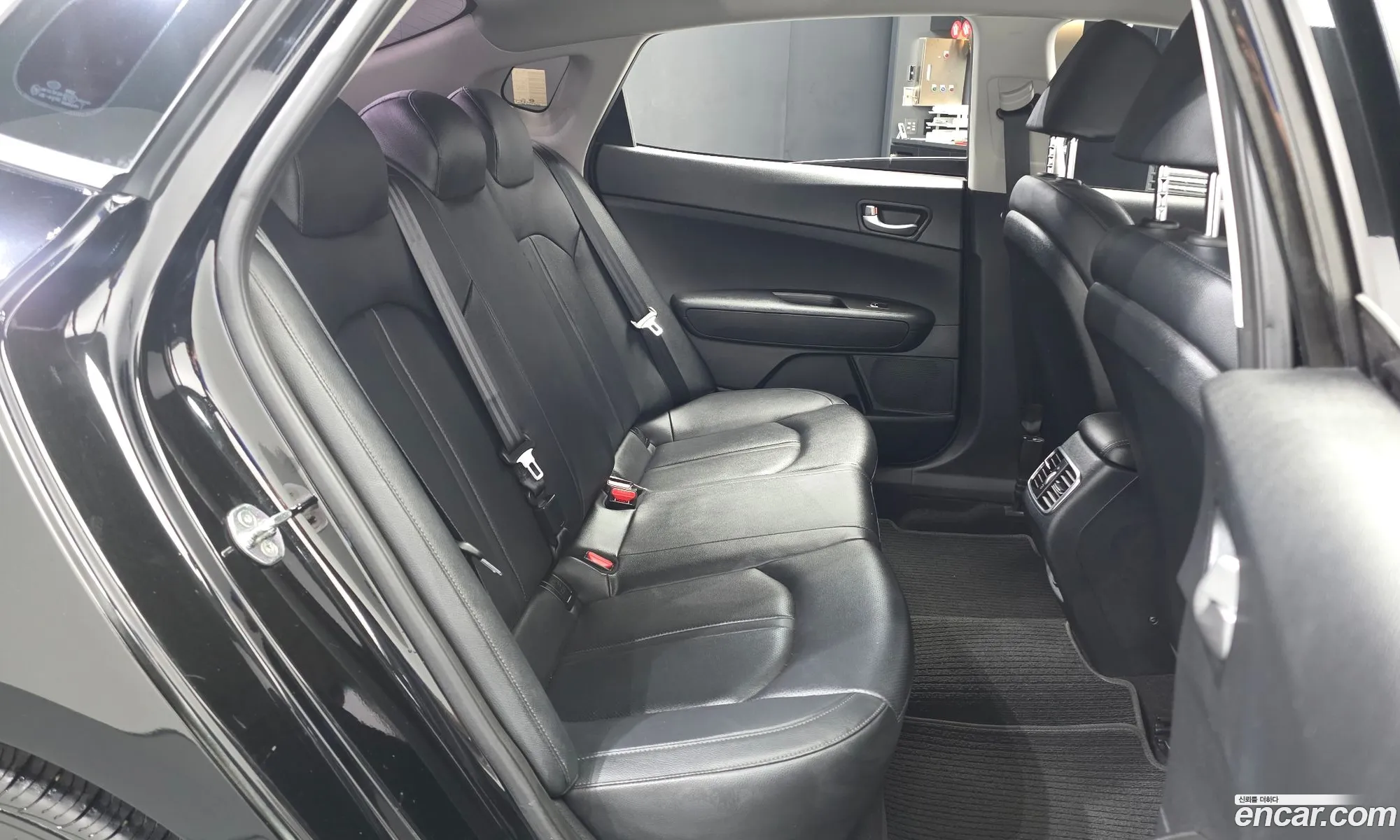 Kia K5 2018 — 8