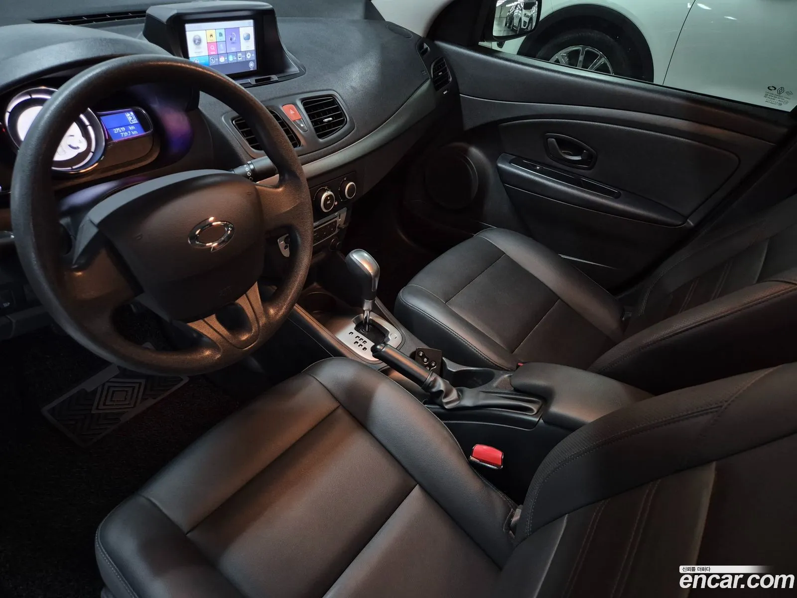 Renault Korea (Samsung) SM3 Neo 2019 — 11