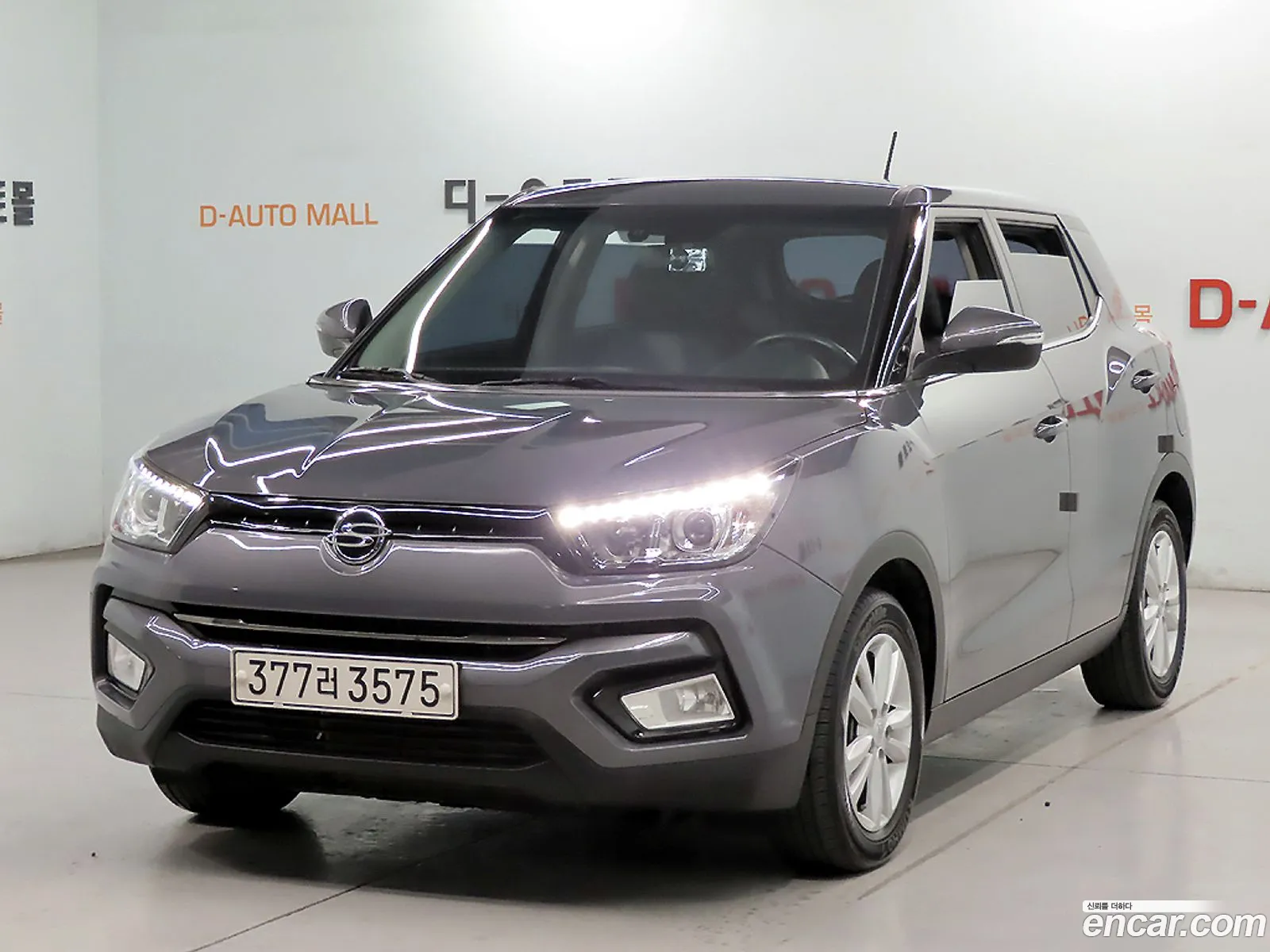 KG Mobility (SsangYong) Tivoli Armour 2017 — 18