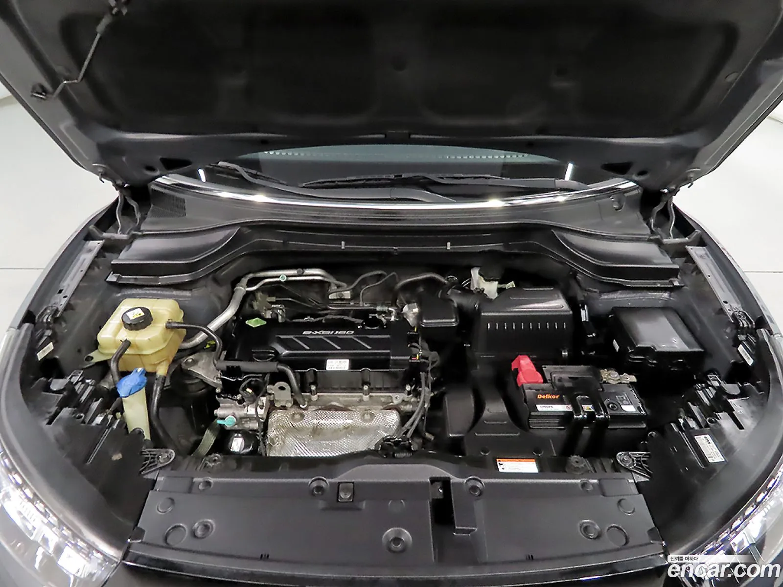 KG Mobility (SsangYong) Tivoli Armour 2017 — 17