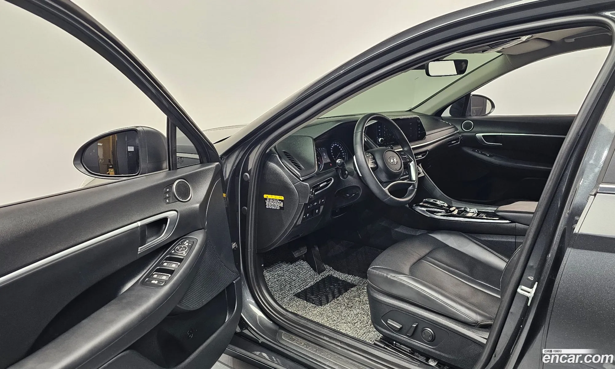 Hyundai Sonata 2019 — 31