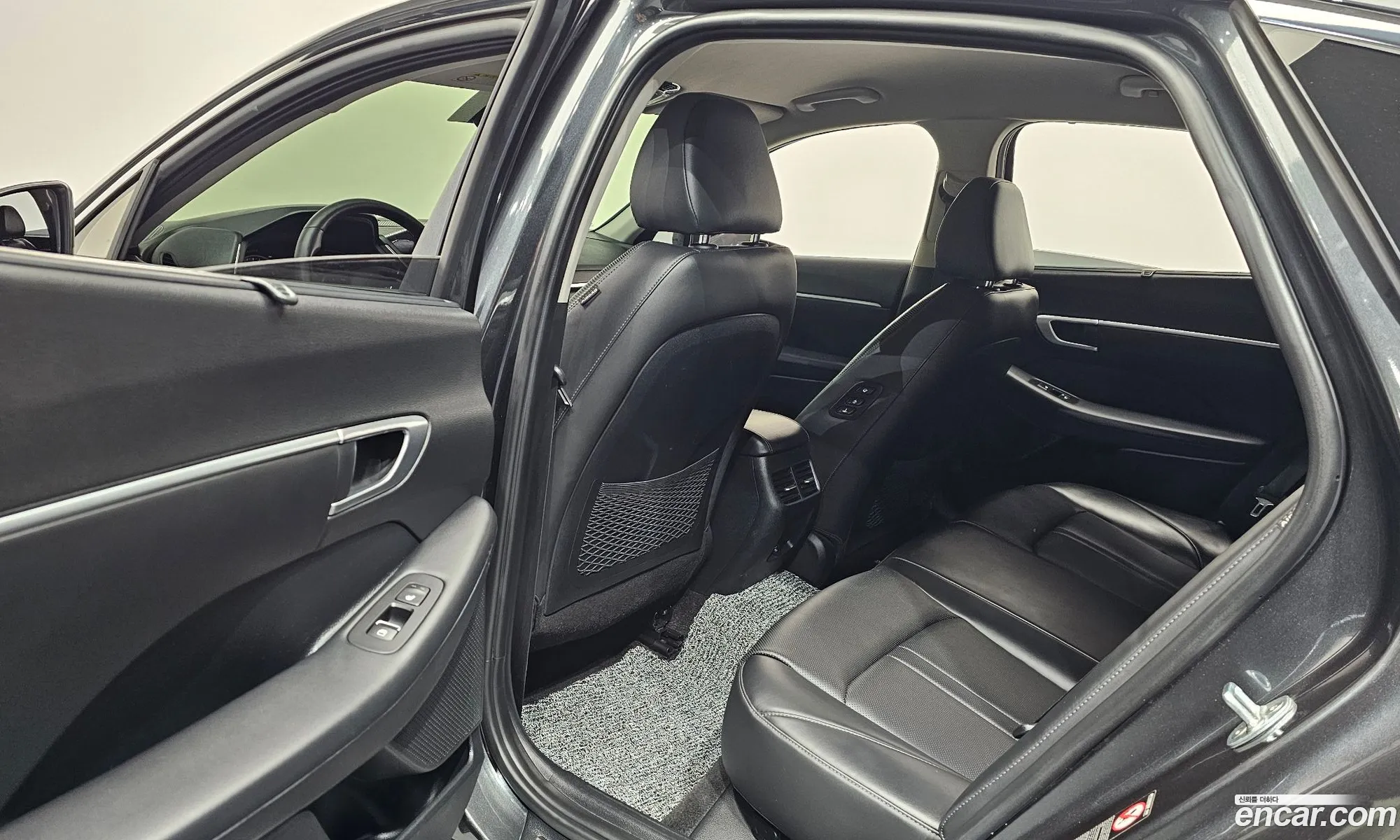 Hyundai Sonata 2019 — 17