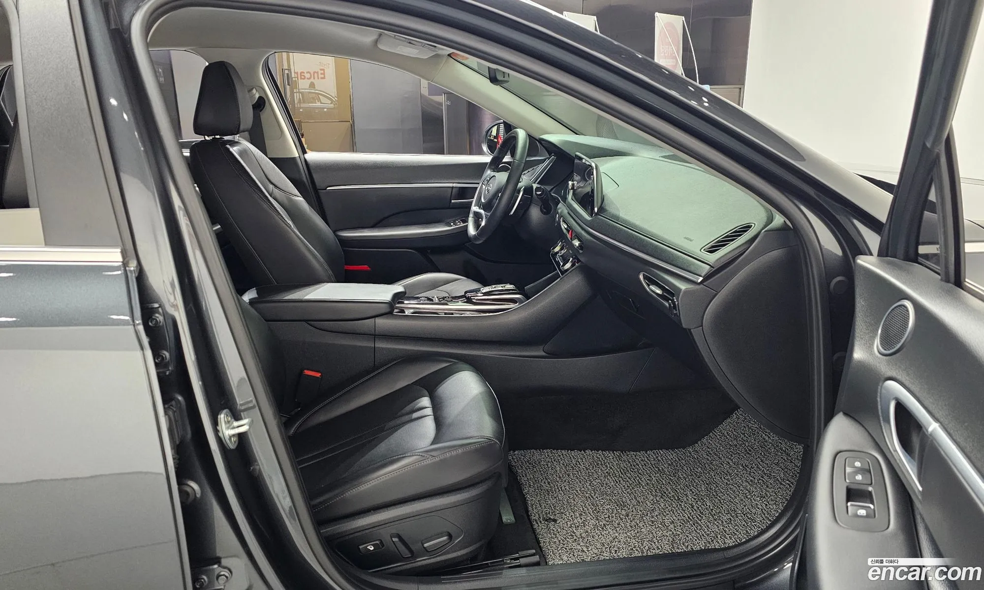 Hyundai Sonata 2019 — 19
