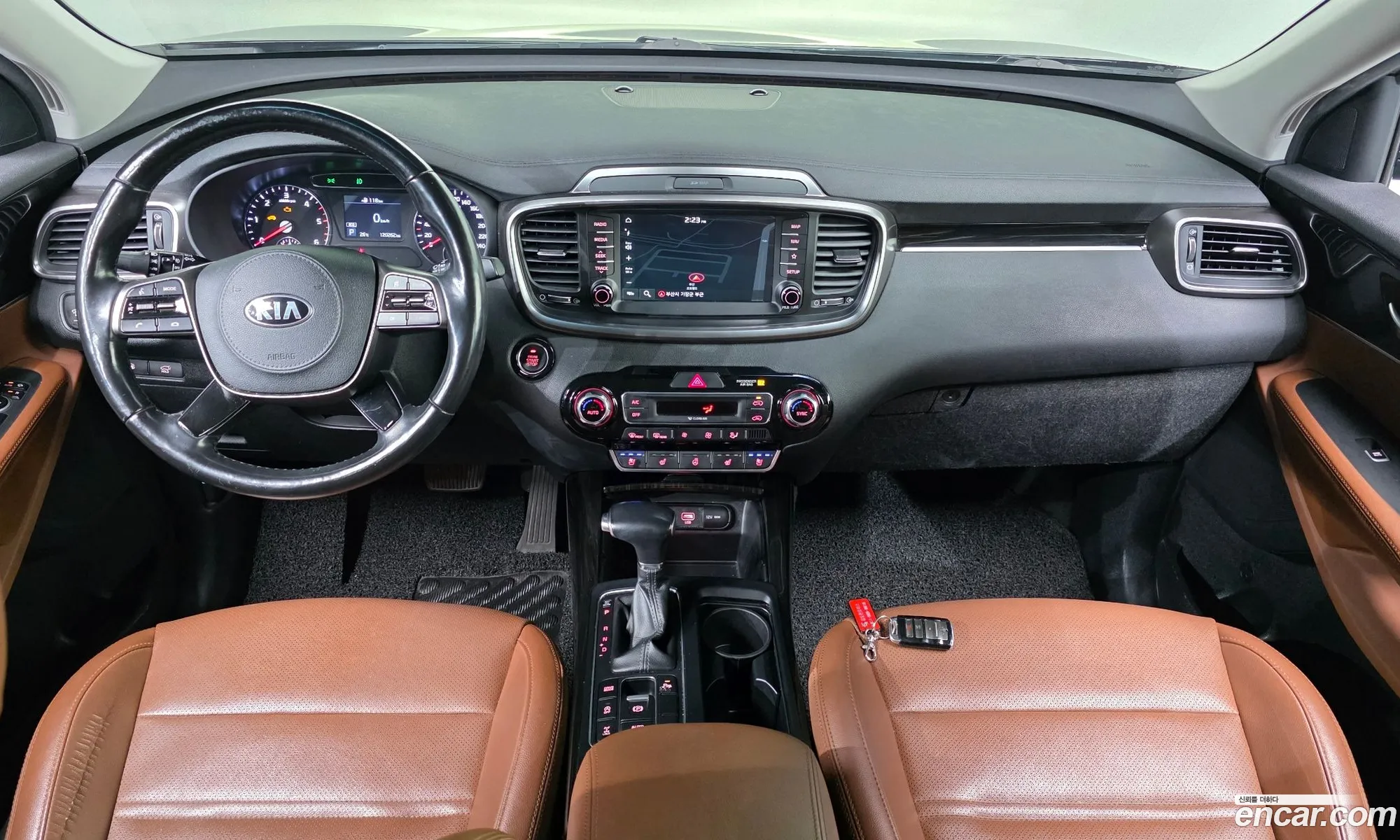 Kia Sorento 2017 KNAPS81BDJA424009 — 14