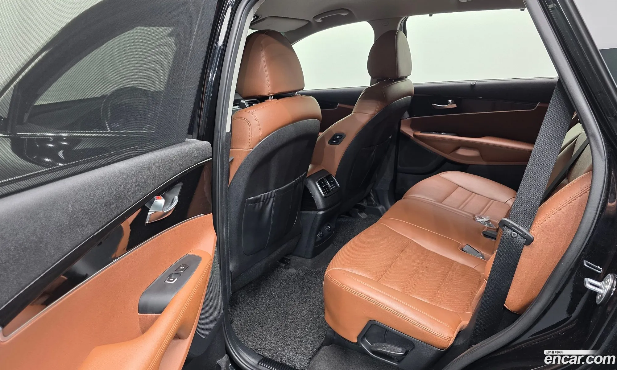 Kia Sorento 2017 KNAPS81BDJA424009 — 7