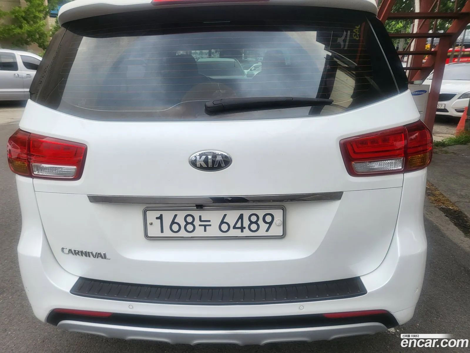 Kia Carnival 2018 — 17