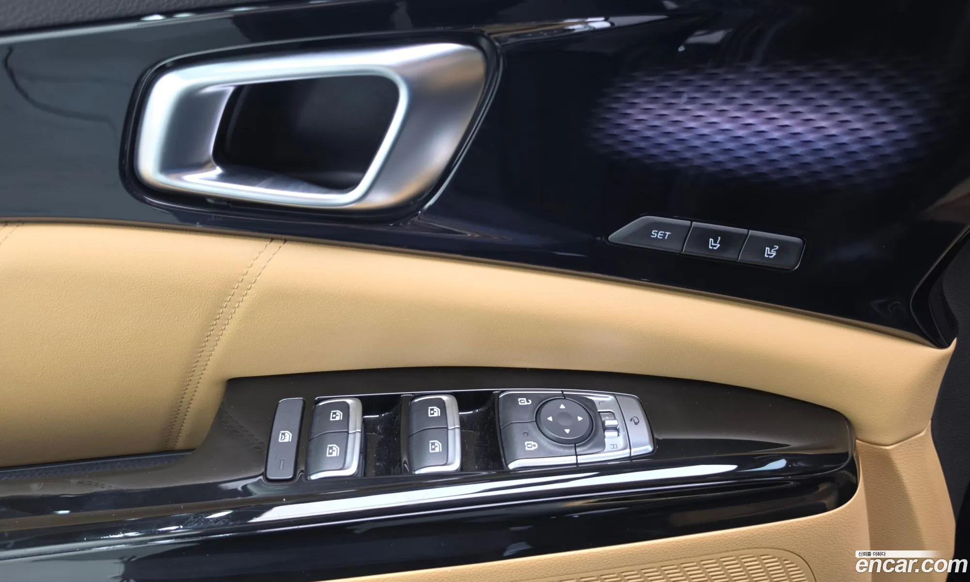 Kia Carnival 2021 — 33