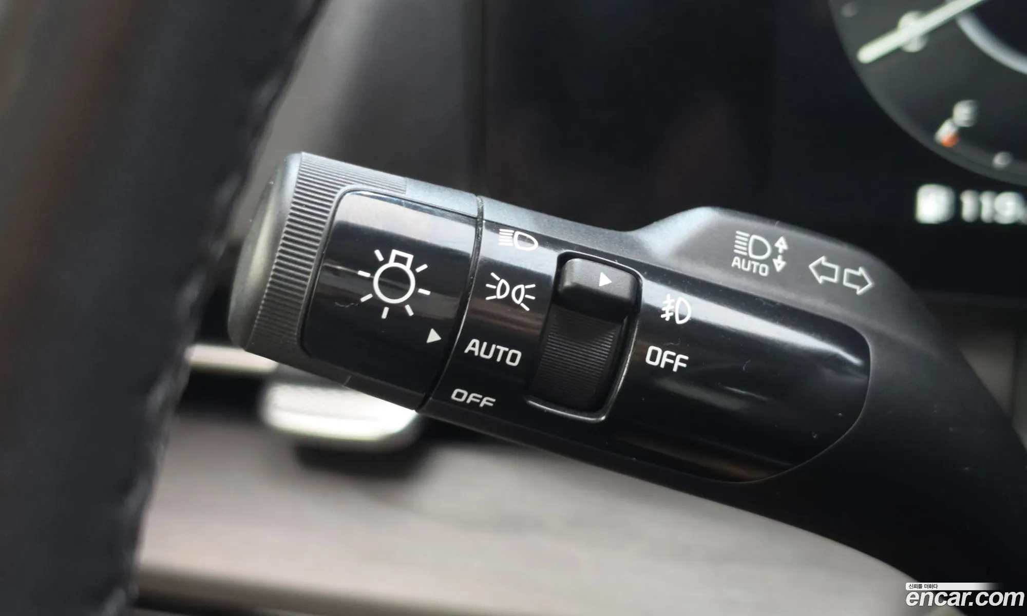 Kia Carnival 2021 — 10
