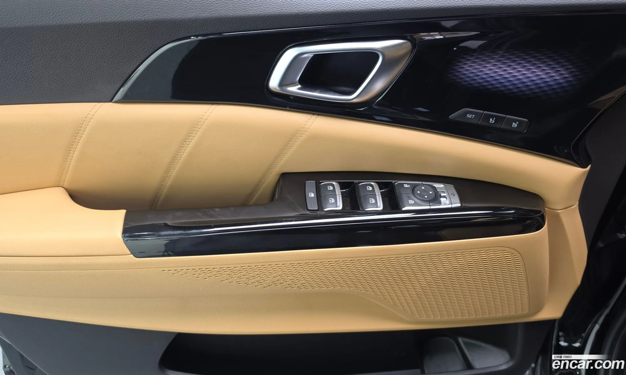 Kia Carnival 2021 — 21