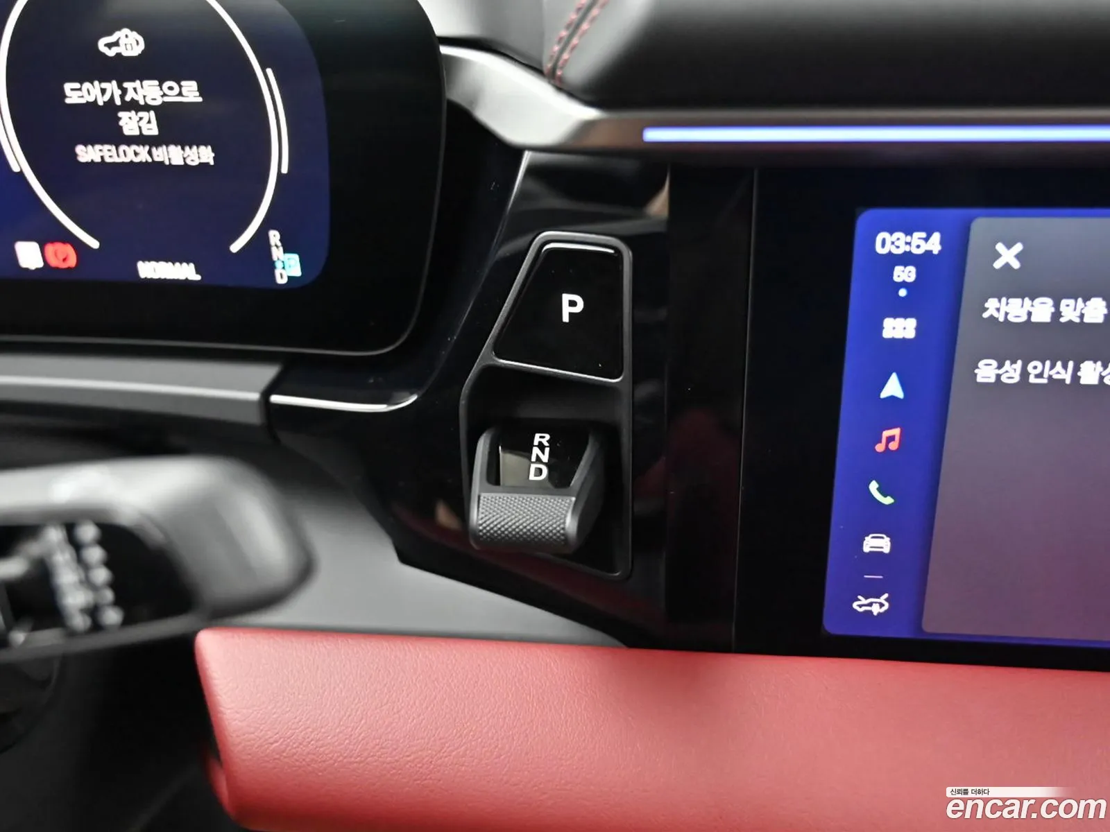 Porsche Macan EV 2025 — 18