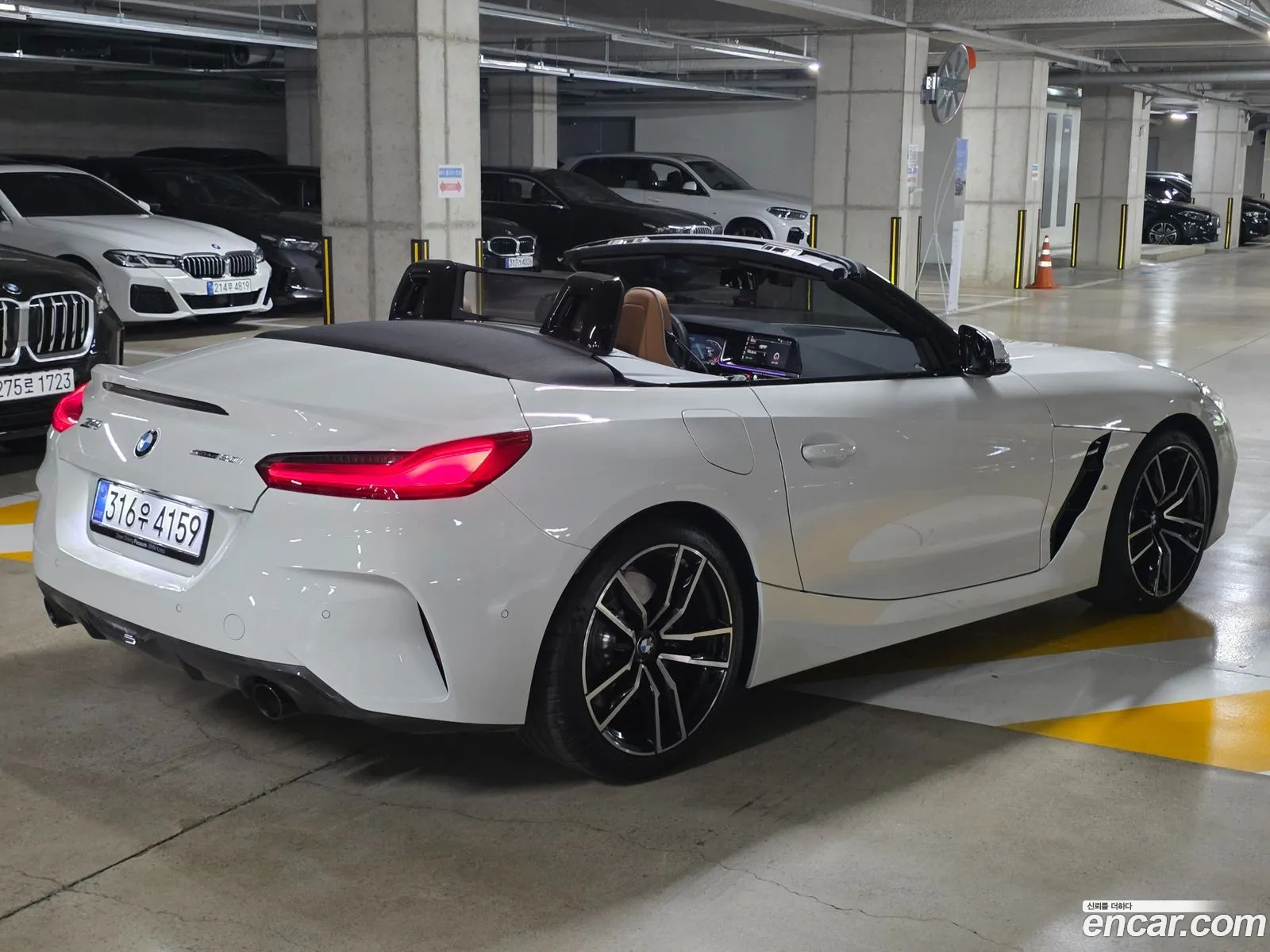 BMW Z4 2026 — 19