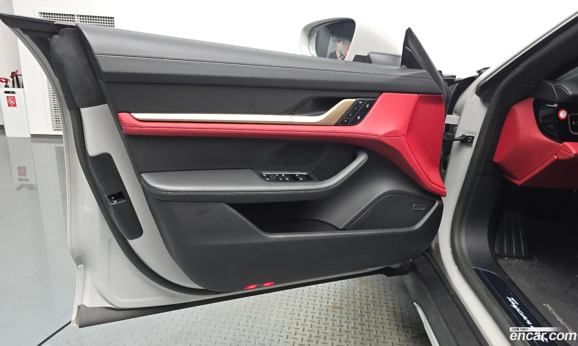 Porsche Taycan 2023 WP0BB2Y14PSA65589 — 5
