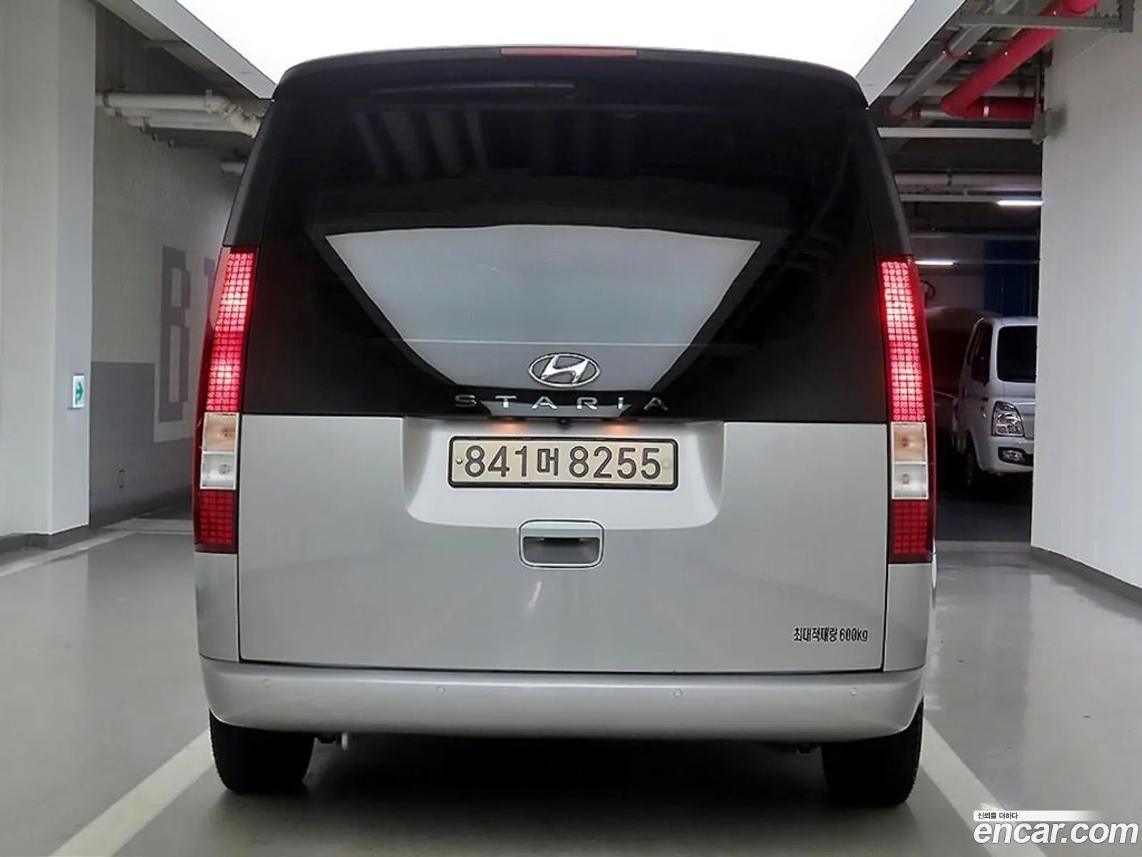 Hyundai Staria 2022 — 18