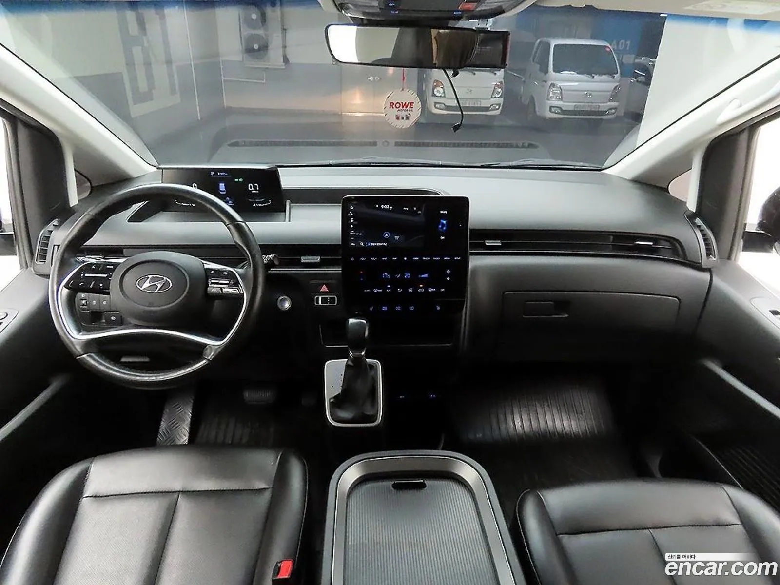 Hyundai Staria 2022 — 17