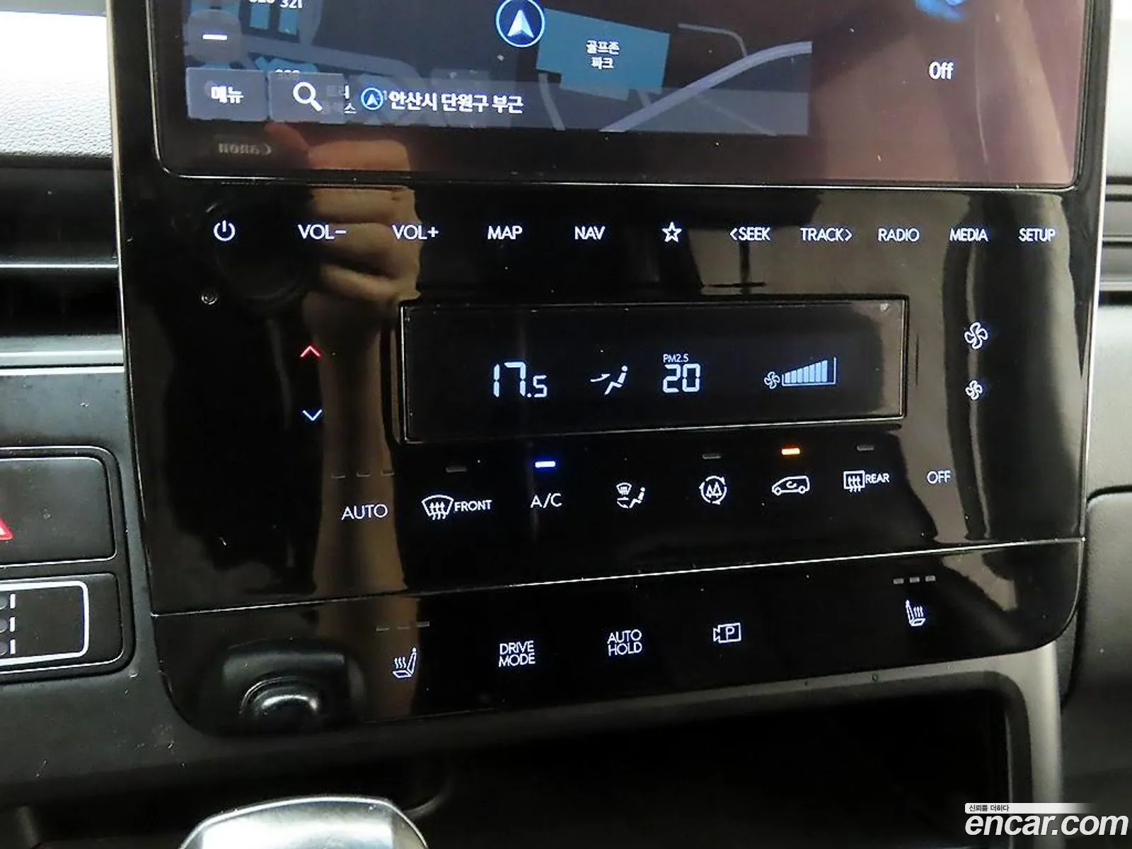 Hyundai Staria 2022 — 13